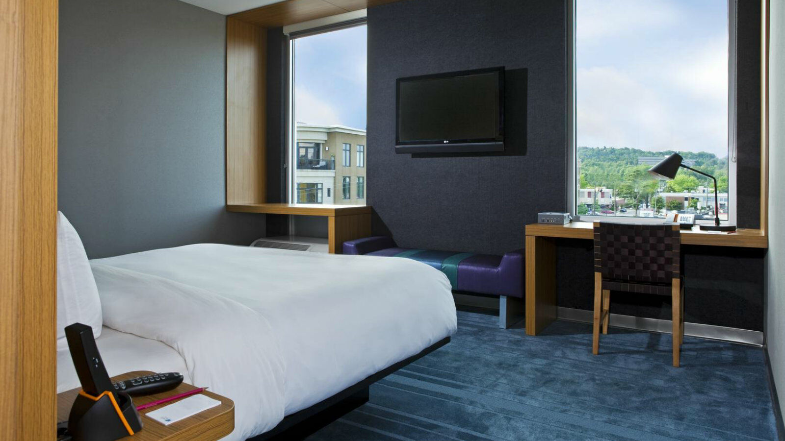 Aloft Birmingham Soho Square Hotel Homewood Exterior photo